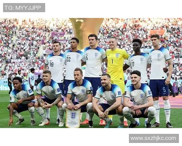 围绕现代足球俱乐部发展模式的多元化运营与青训融合策略探索